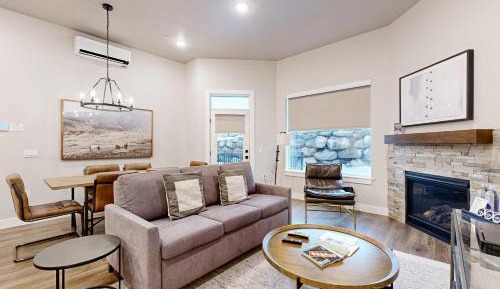 Two Bedroom Apartment 
