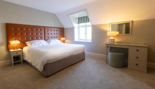 Manor Deluxe Double or Twin Room