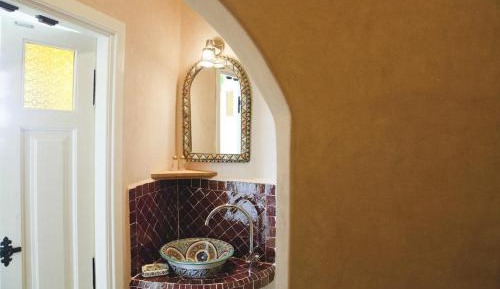 Twin Room with Shower