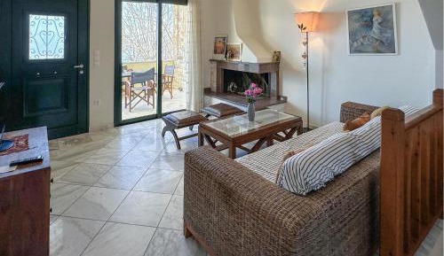 Three-Bedroom Holiday Home 