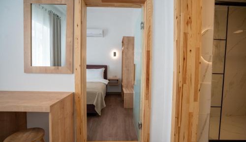 Superior Queen Room