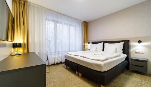 Deluxe Double Room with Bath