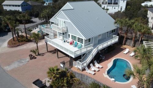 Five-Bedroom Holiday Home