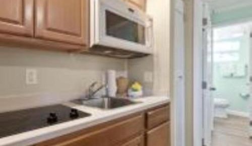 One-Bedroom Suite