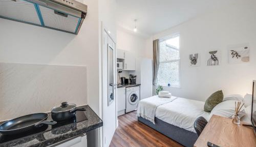 Deluxe Double Studio