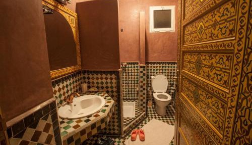 Aubergine Junior Suite