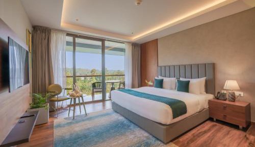 Superior King Room