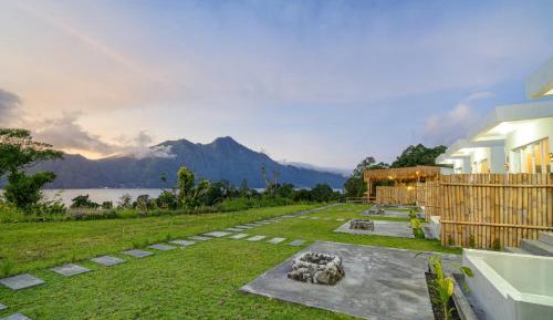 Double Room with Lake View