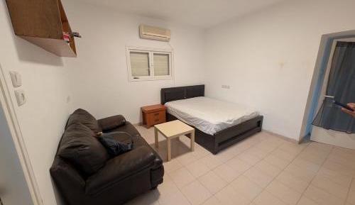 Double Room with Shared Bathroom