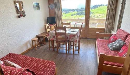 Apartment (4 Adults)