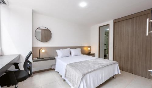 One-Bedroom Apartment with Balcony