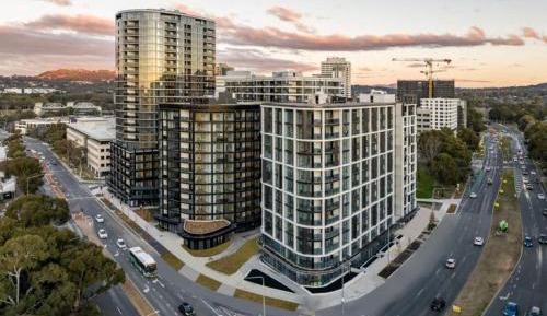 One-Bedroom Apartment with Balcony