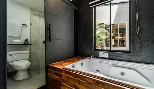 Double Room with Spa Bath