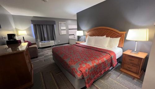 King Room with Spa Bath