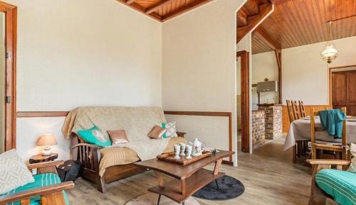 Holiday Home (6 Adults)