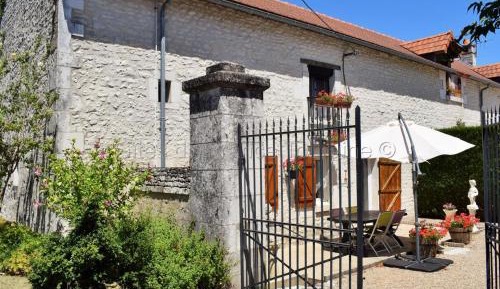 Holiday Home (2 adults)