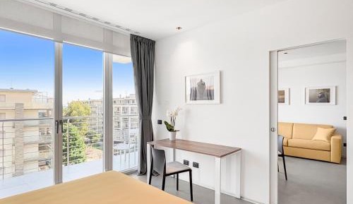 One-Bedroom Apartment with Balcony