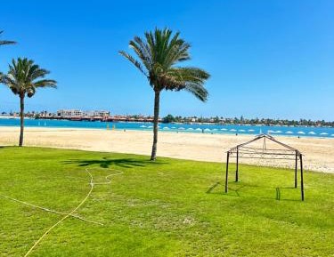 Villa - Beach Front