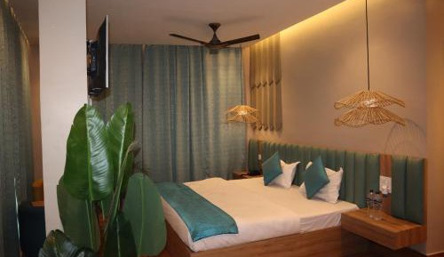 Superior King Room