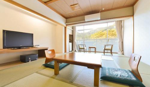 Economy Japanese-Style-Room - Shared Bathroom - Non-Smoking