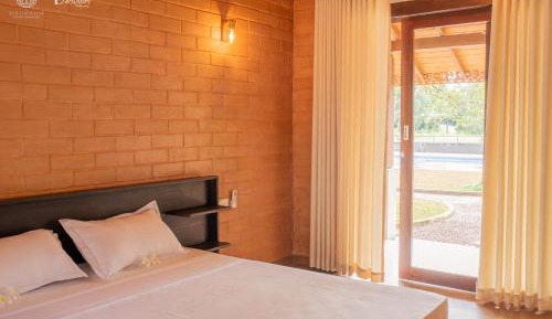 Double Room with Pool View