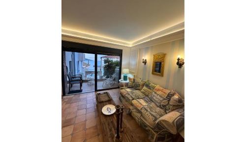 Superior One-Bedroom Apartment with Balcony