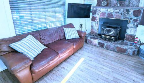 King Studio with Sofa Bed