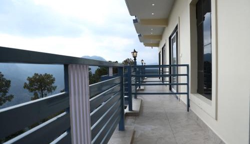 King Room with Mountain View