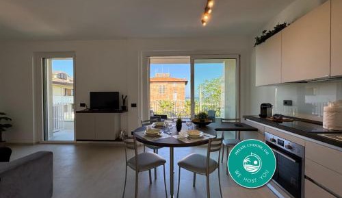 One-Bedroom Apartment with Sea View
