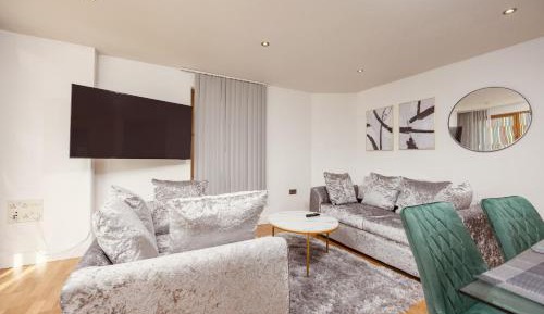 Two-Bedroom Apartment with Terrace