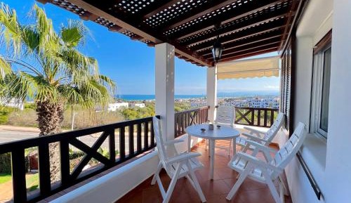 Two-Bedroom Apartment with Terrace and Sea View