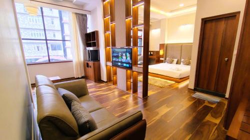 Suite with City View