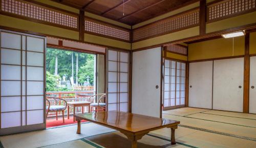 Japanese-Style Quadruple Room
