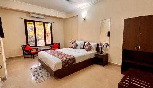 King Room with Balcony