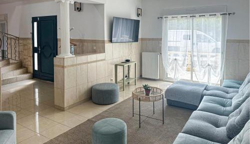 Six-Bedroom Holiday Home