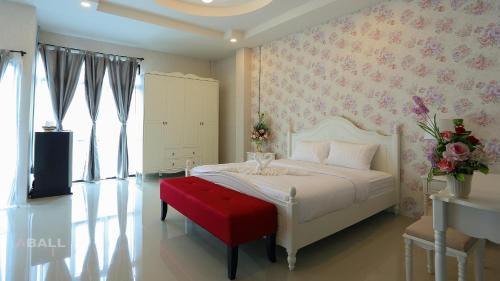 Queen Suite