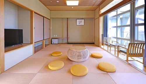Standard Japanese-Style-Room 57 sqm - Indoor Bath - Non-Smoking