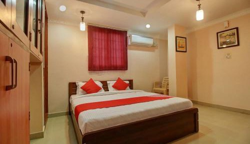 Deluxe King Suite