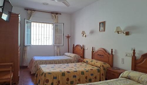 Triple Room with Mountain View