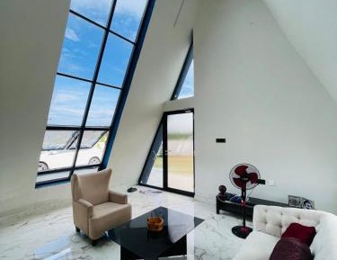 One-Bedroom Villa