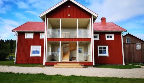 One-Bedroom Apartment with View