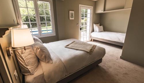 Triple Room with Private Bathroom