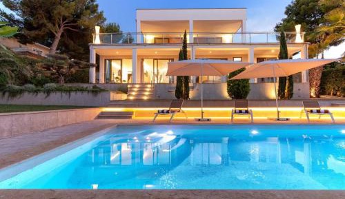 One-Bedroom Villa