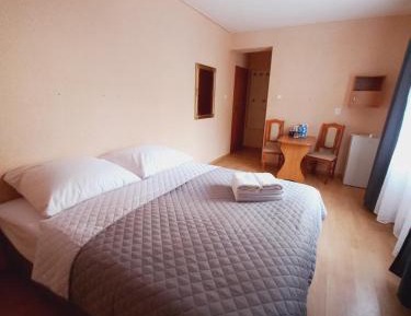 One-Bedroom Villa
