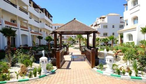 One-Bedroom Apartment - Oceanfront