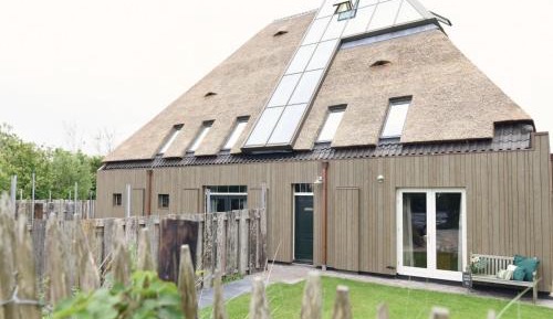 Ten-Bedroom Villa