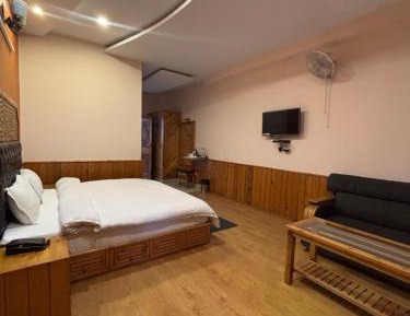 Double Room with Mountain View