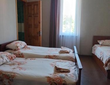 Triple Room with Bathroom