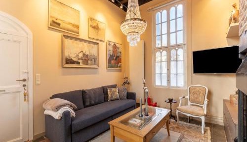 One-Bedroom Holiday Home