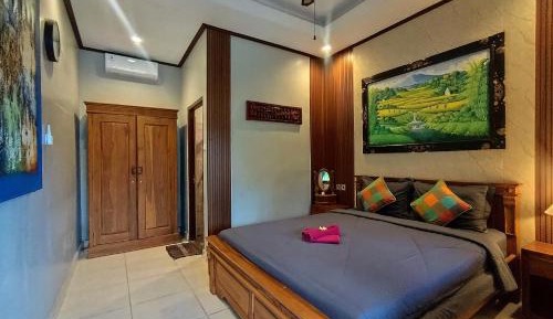 Double Room with Private Bathroom
